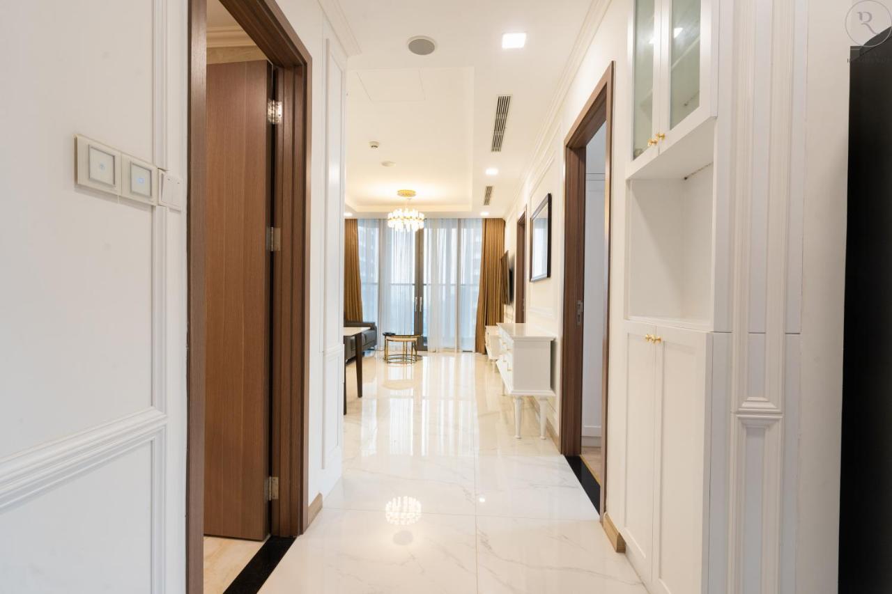 Landmark 81 - Royal Residence Ho Chi Minh City Exterior photo